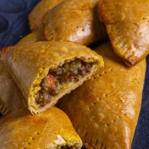Meat Pies (10 Pieces)